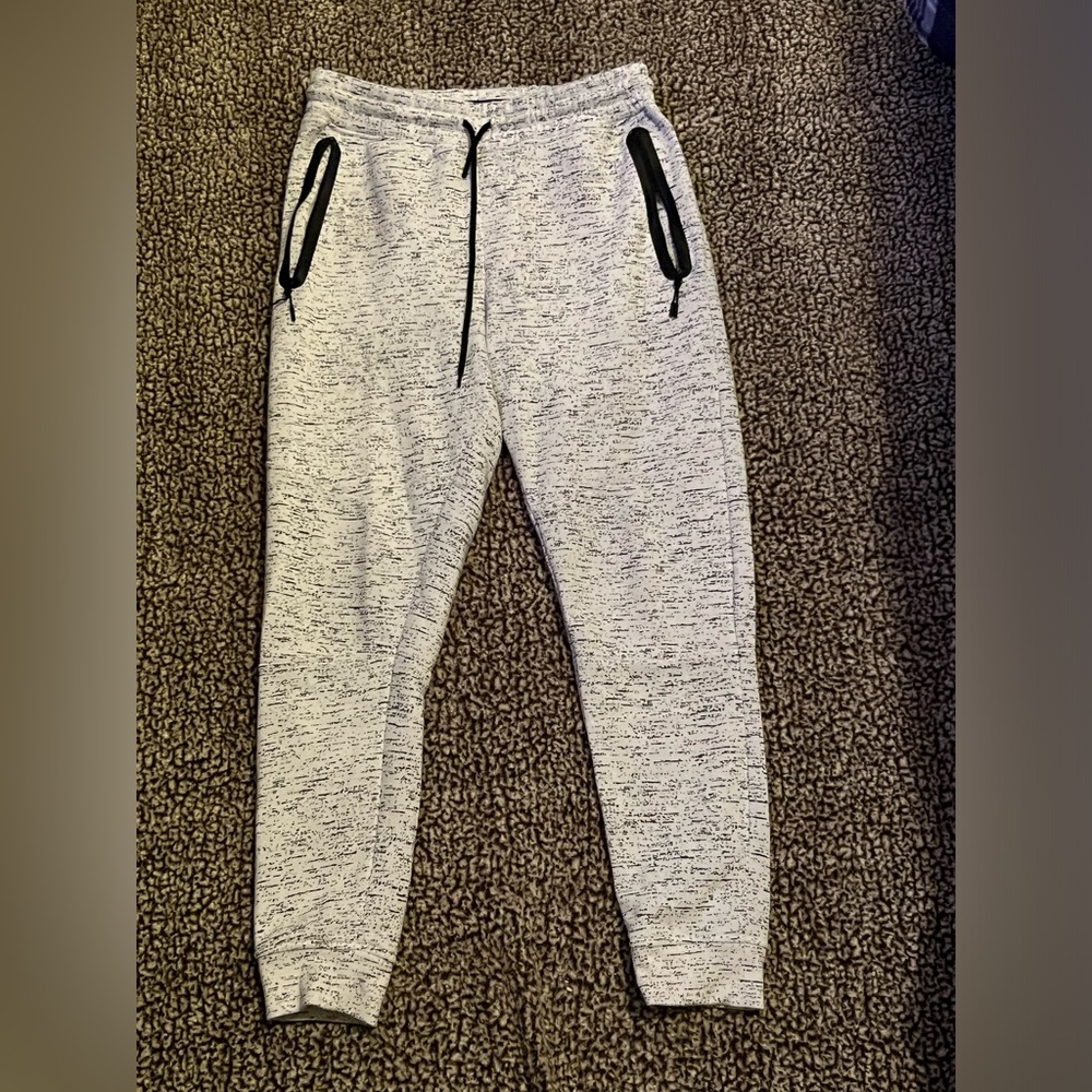 White/Black Brooklyn Cloth MFGCo. Joggers size medium